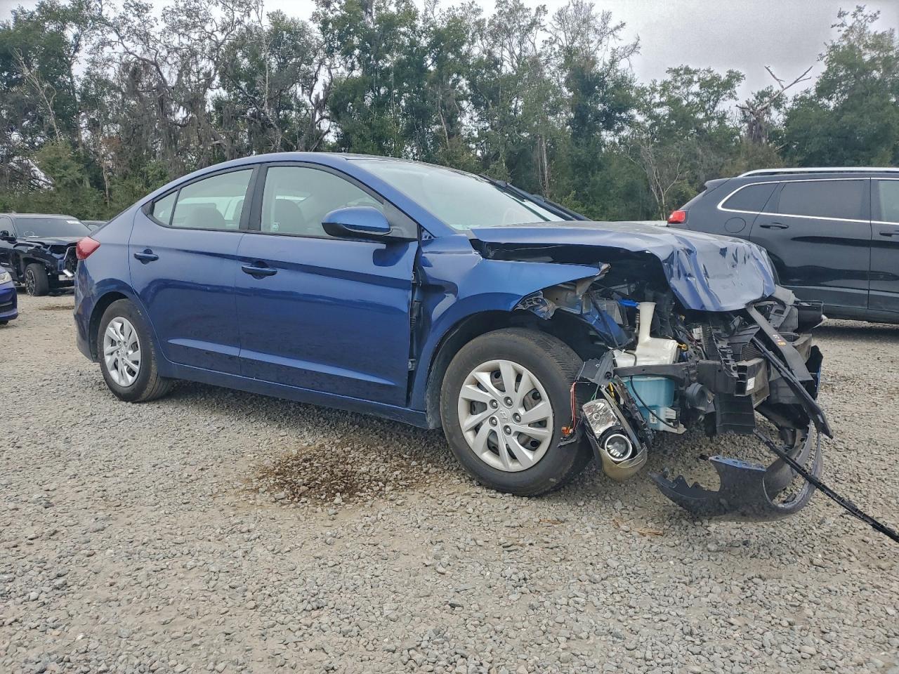 2017 Hyundai Elantra Se - Image 4