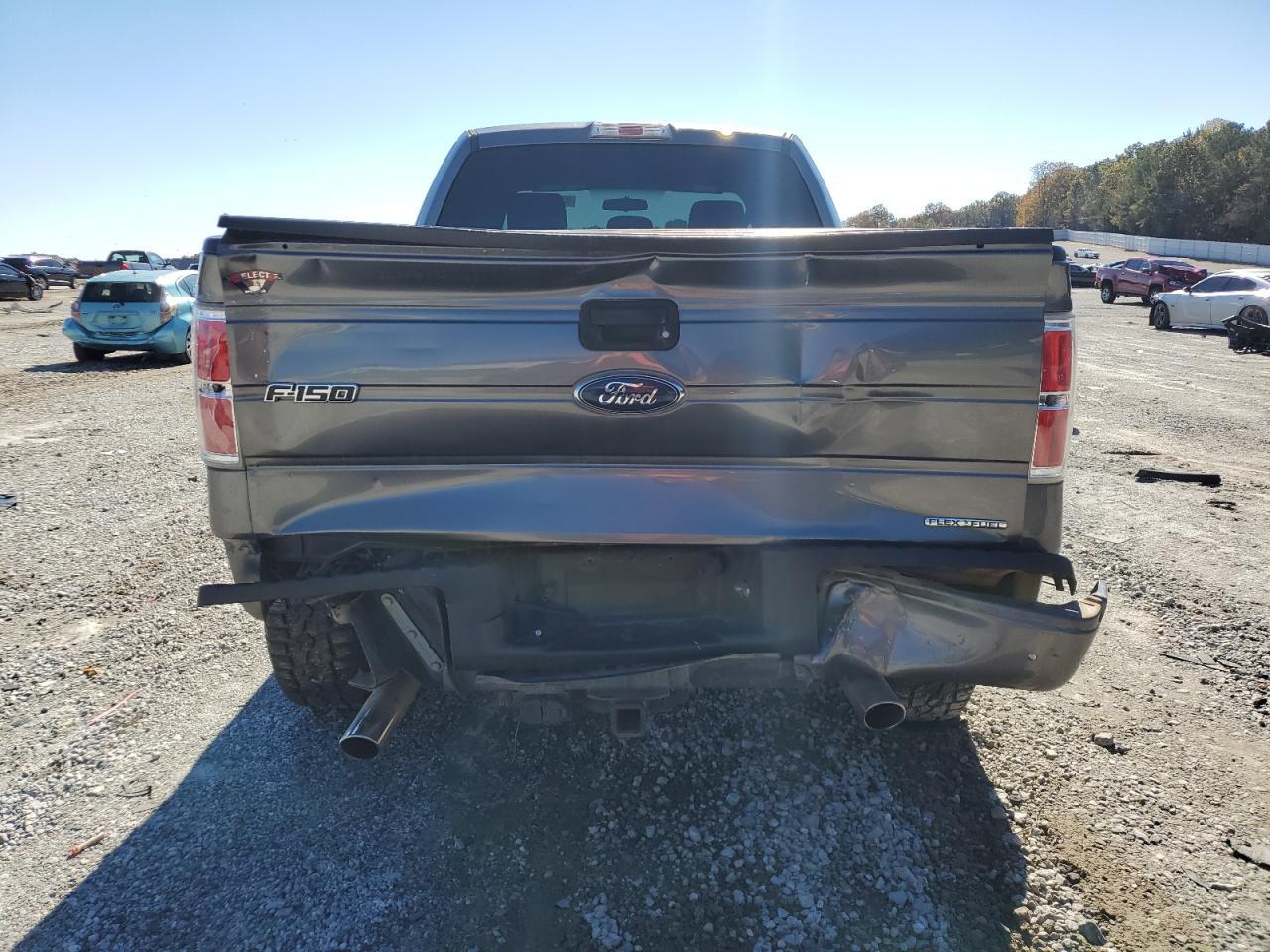 2014 Ford F150 Super Cab - Image 6