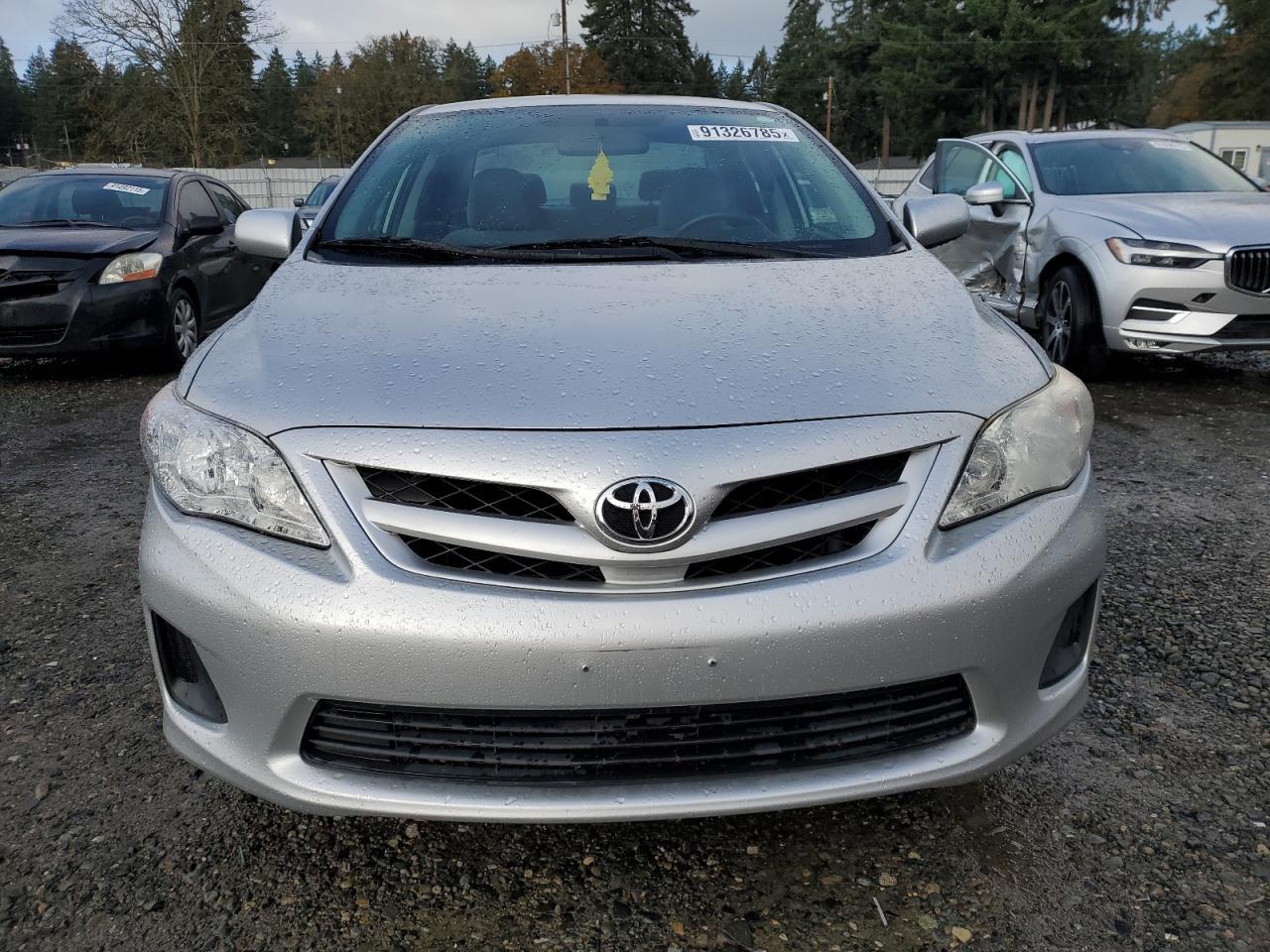 2011 Toyota Corolla Base - Фото 5