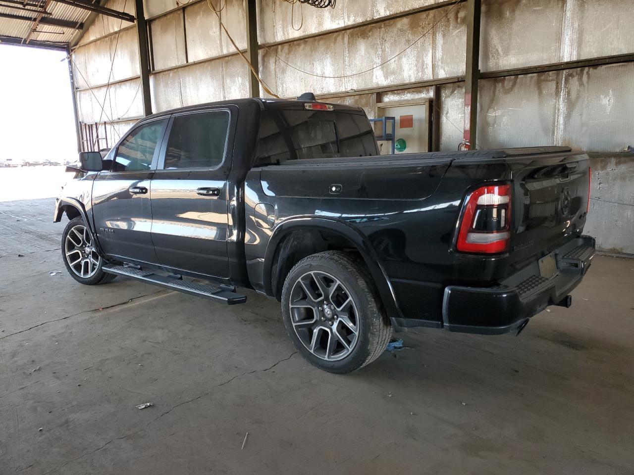 2019 Ram 1500 Laramie - Фото 2