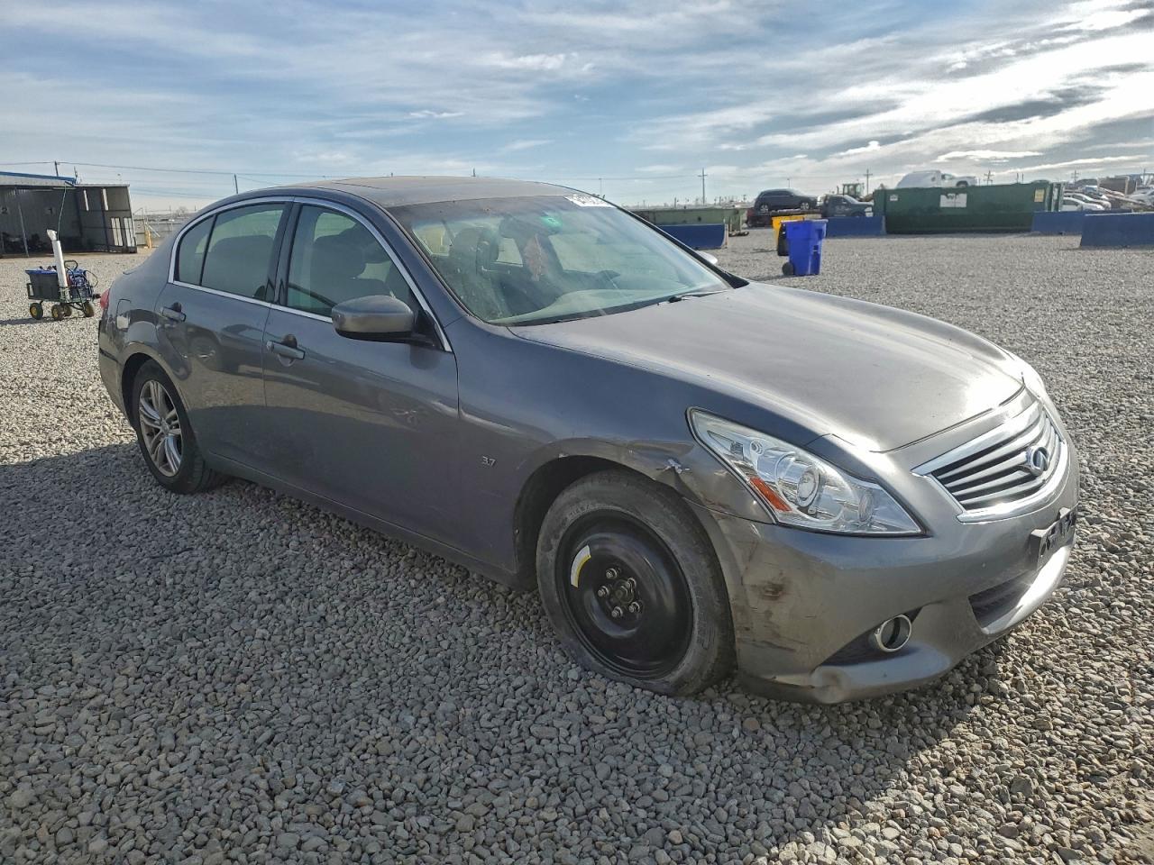 2015 Infiniti Q40 - Фото 4