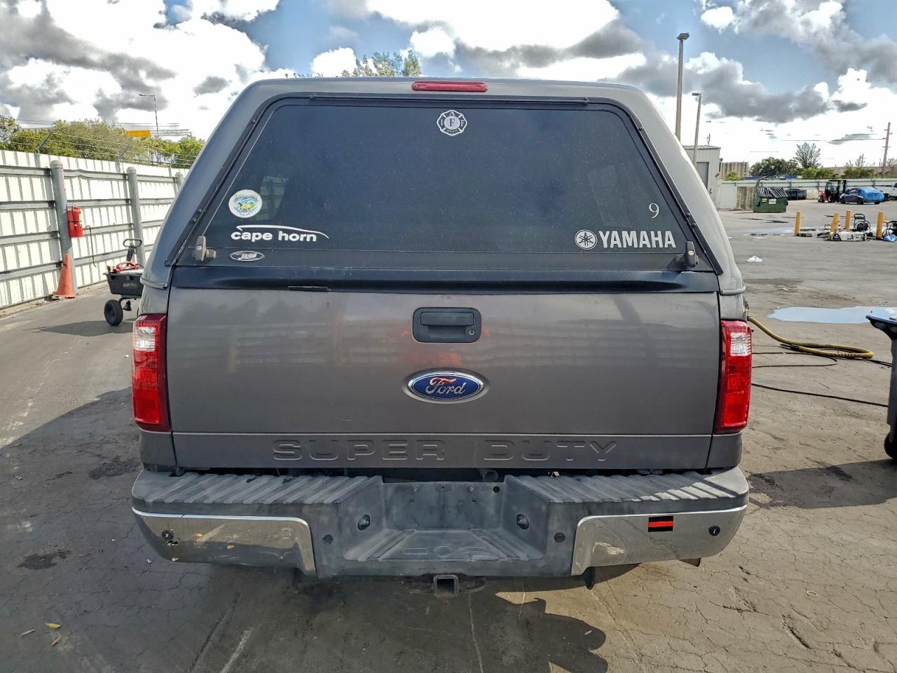 2011 Ford F250 Super Duty - Фото 6