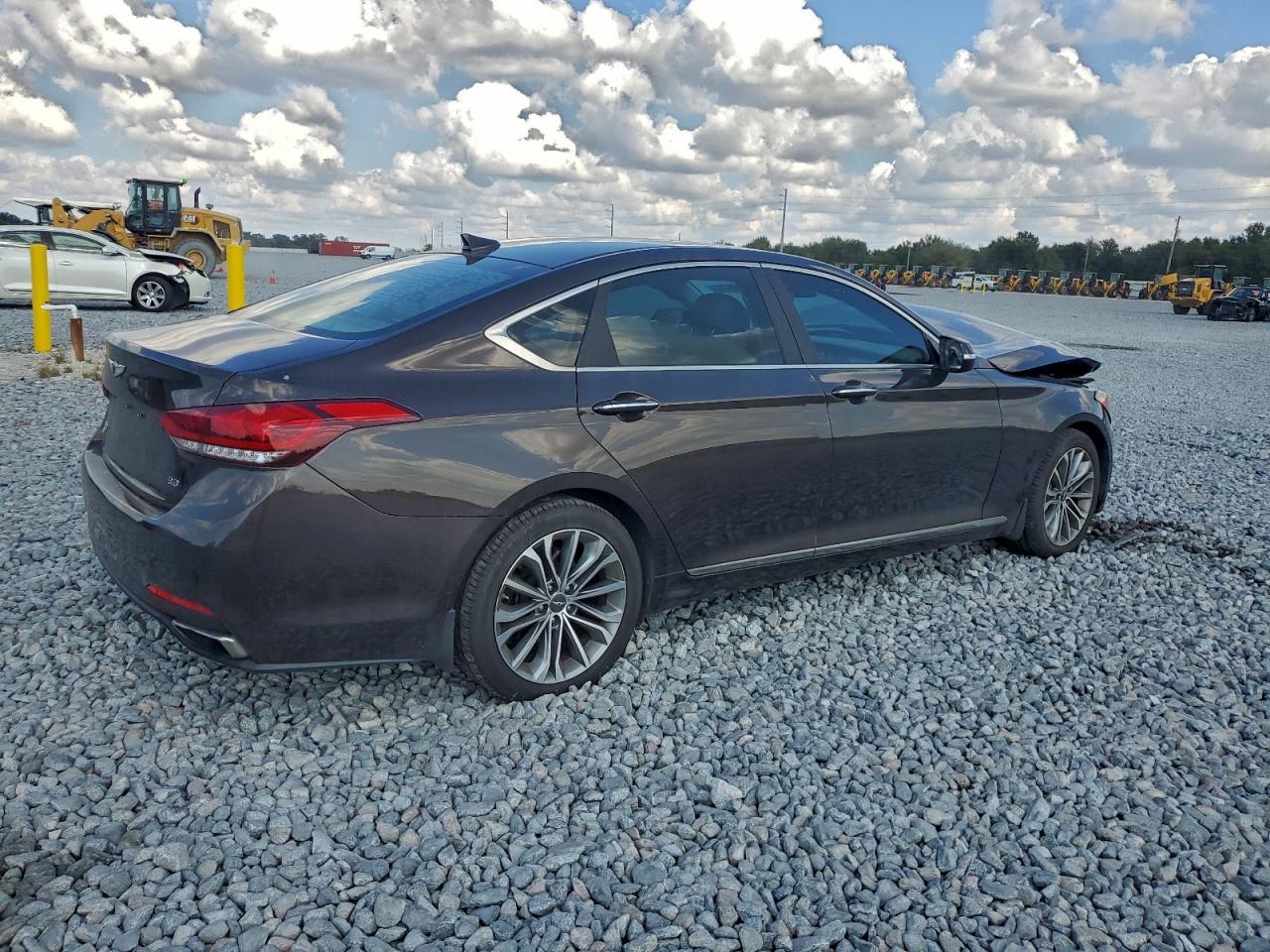 2017 Genesis G80 Base - Фото 3