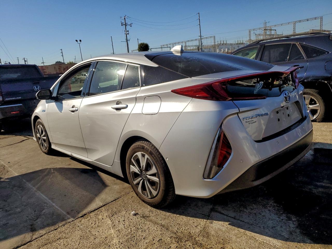 2018 Toyota Prius Prime - Фото 2