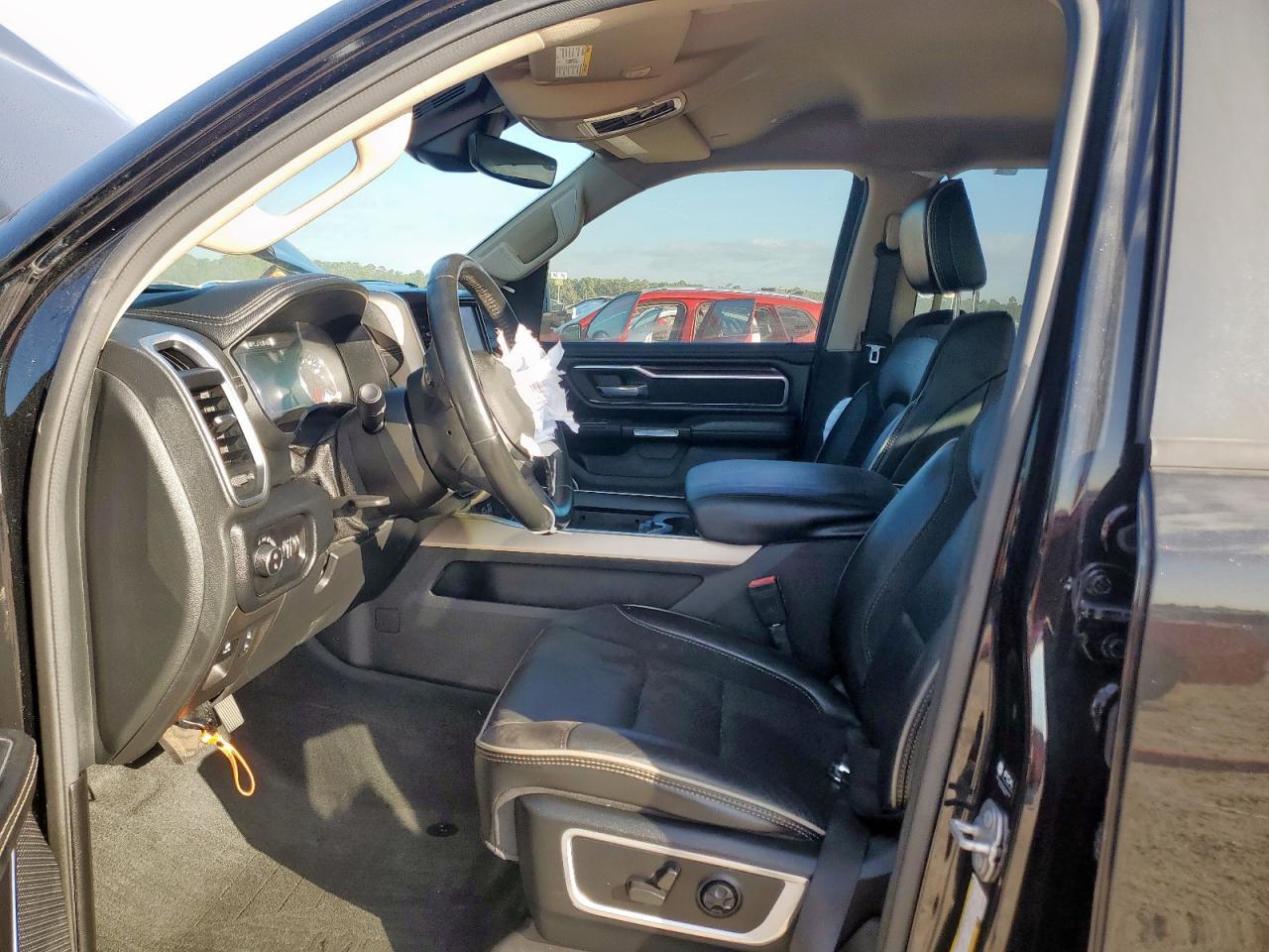 2021 Ram 1500 Laramie - Фото 7