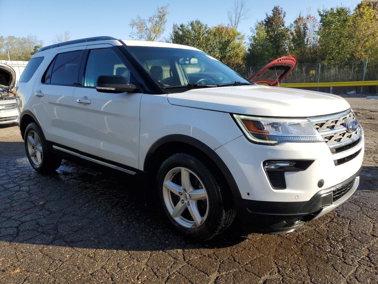 2018 Ford Explorer Xlt - Фото 4