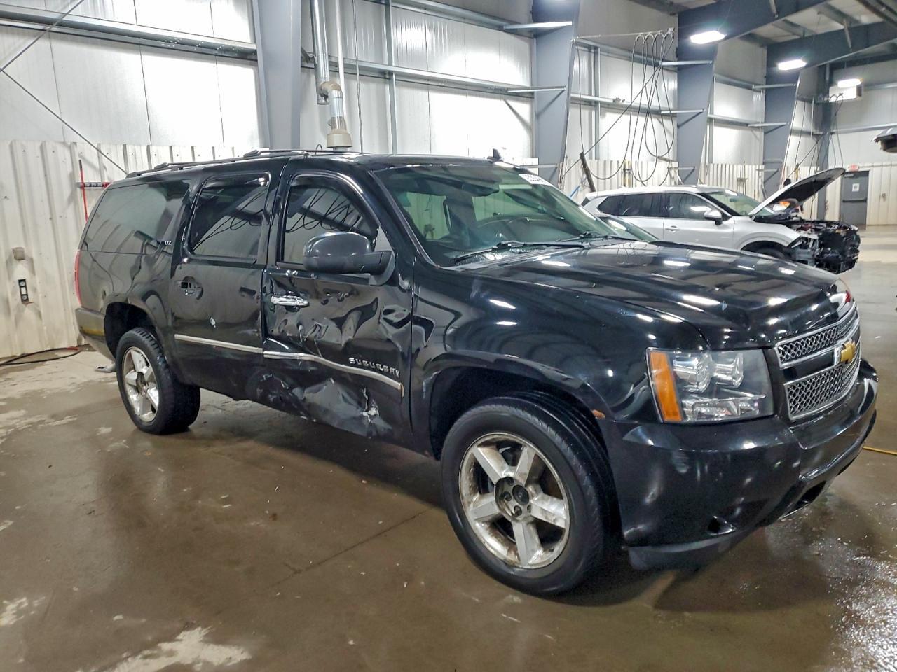 2013 Chevrolet Suburban K1500 Ltz - Фото 4