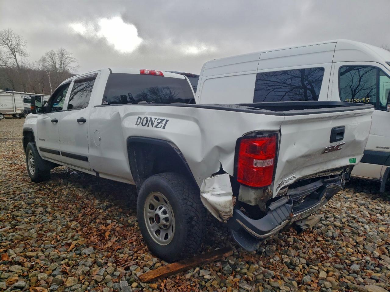 2017 GMC Sierra K3500 - Image 2