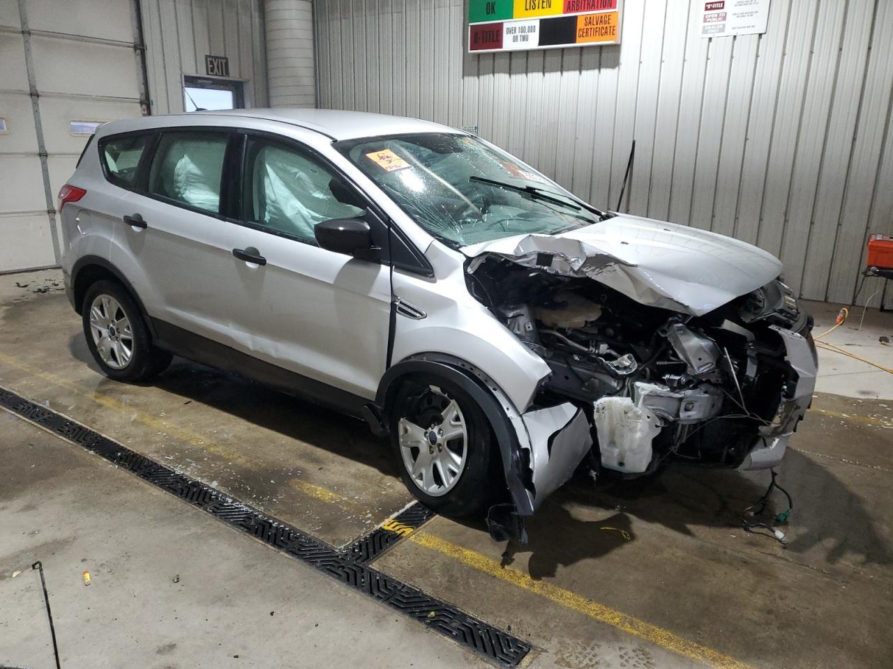 2013 Ford Escape S - Фото 4