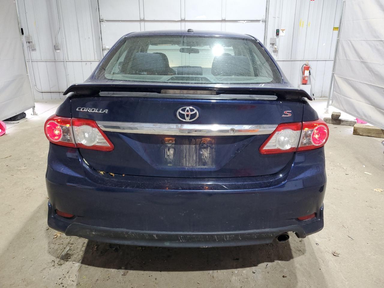 2011 Toyota Corolla S - Фото 6