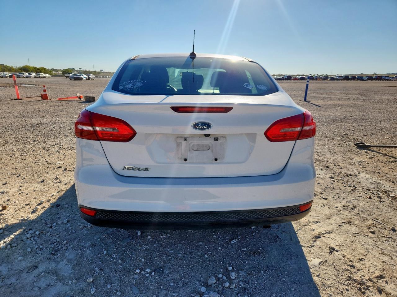 2016 Ford Focus S - Фото 6