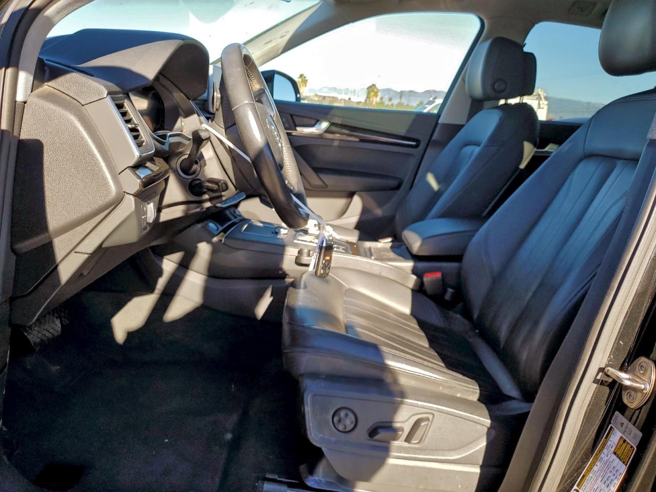 2020 Audi Q5 E Premium - Image 7