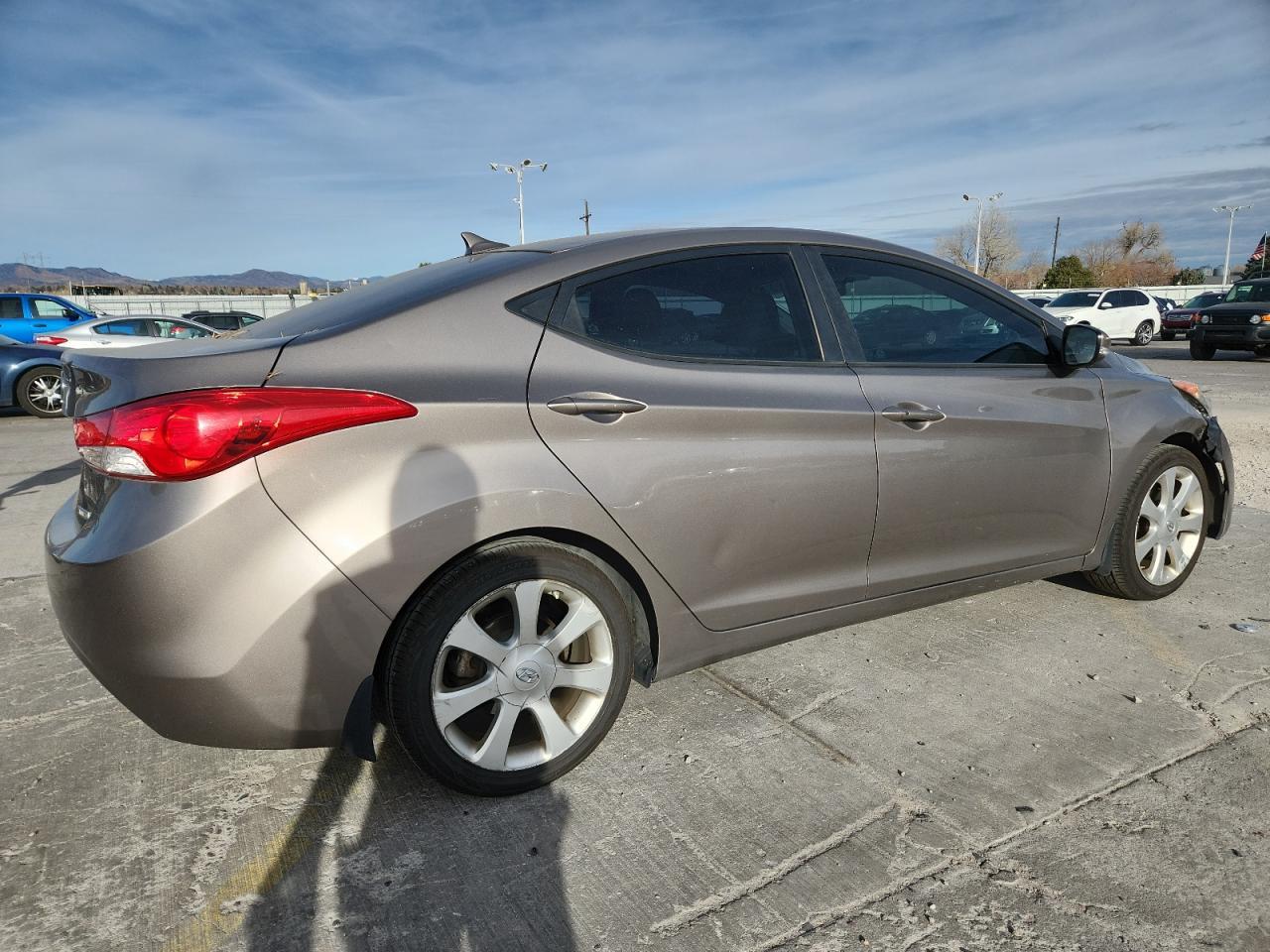 2013 Hyundai Elantra Gls - Image 3