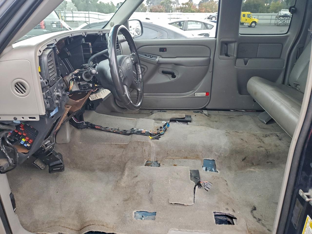 2006 Chevrolet Silverado C2500 Heavy Duty - Фото 7