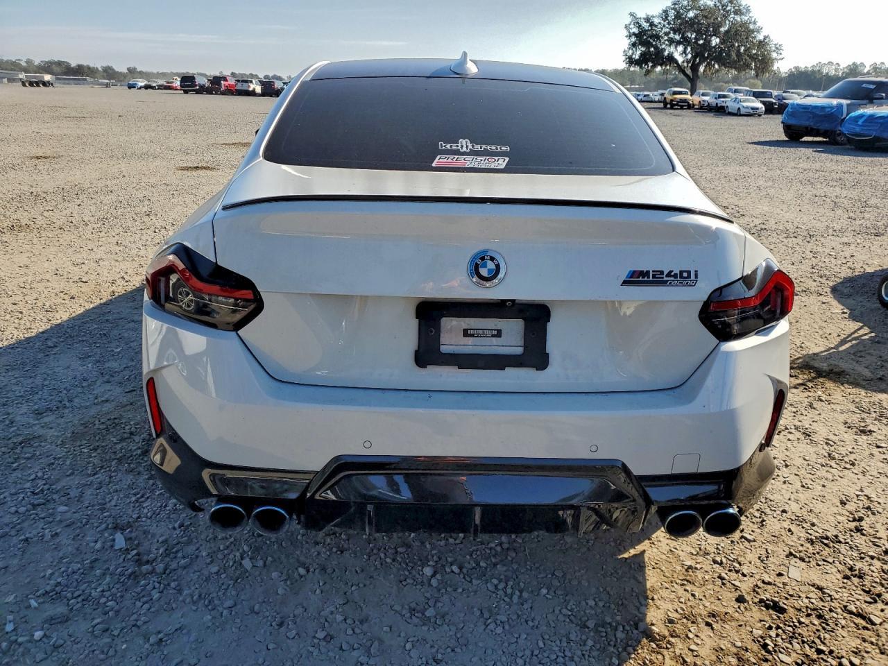 2022 BMW M240Xi - Фото 6