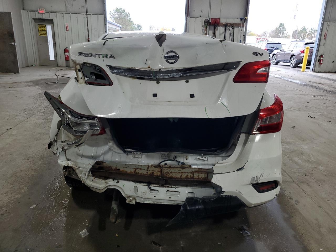 2017 Nissan Sentra S - Image 6