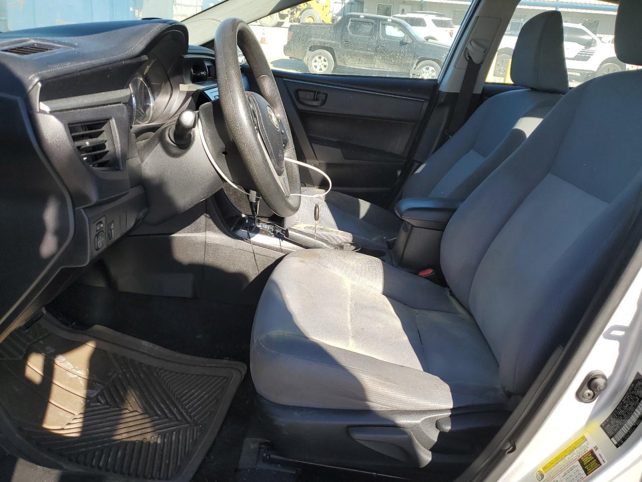 2014 Toyota Corolla L - Фото 7