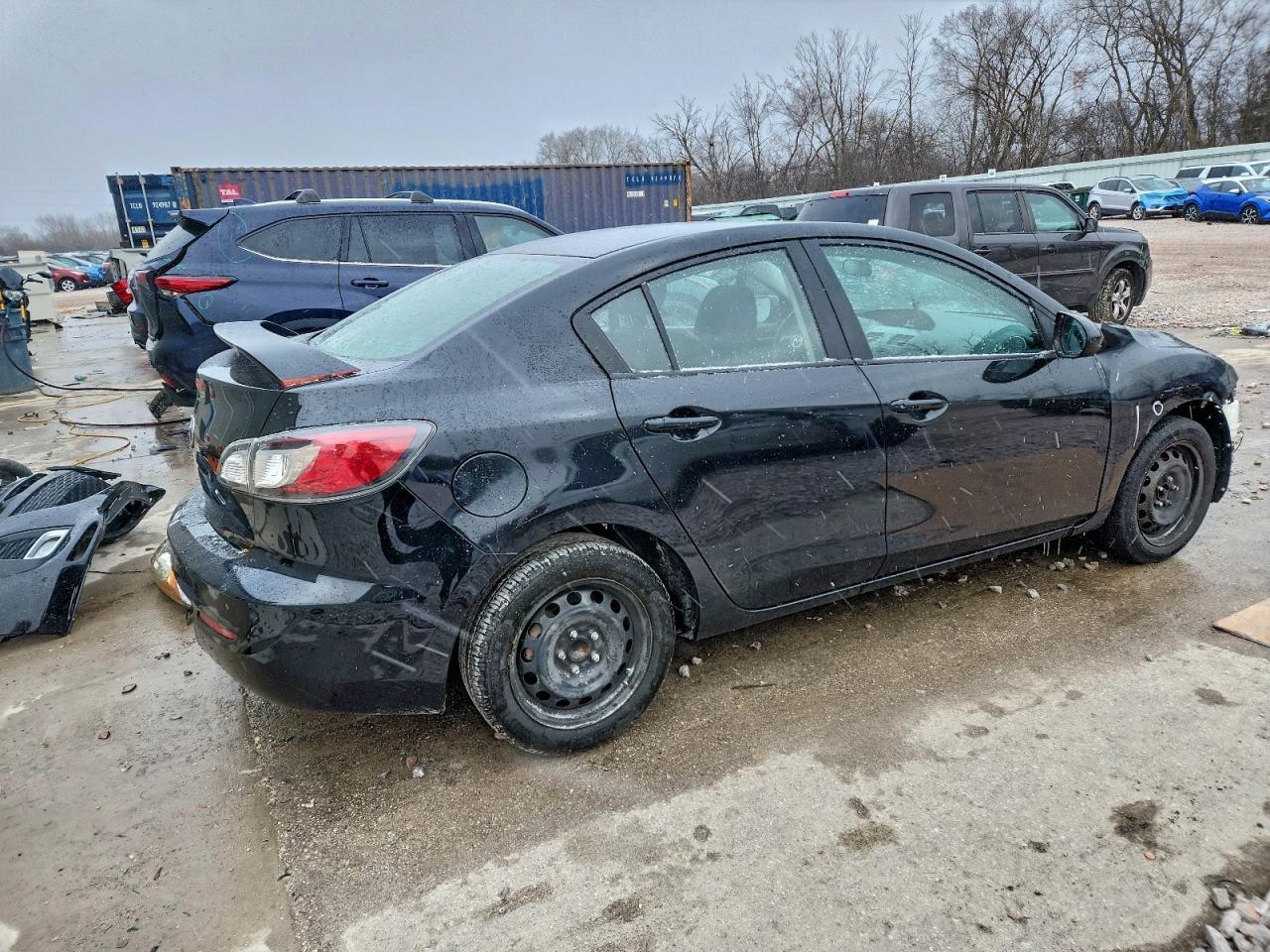2013 Mazda 3 I - Image 3