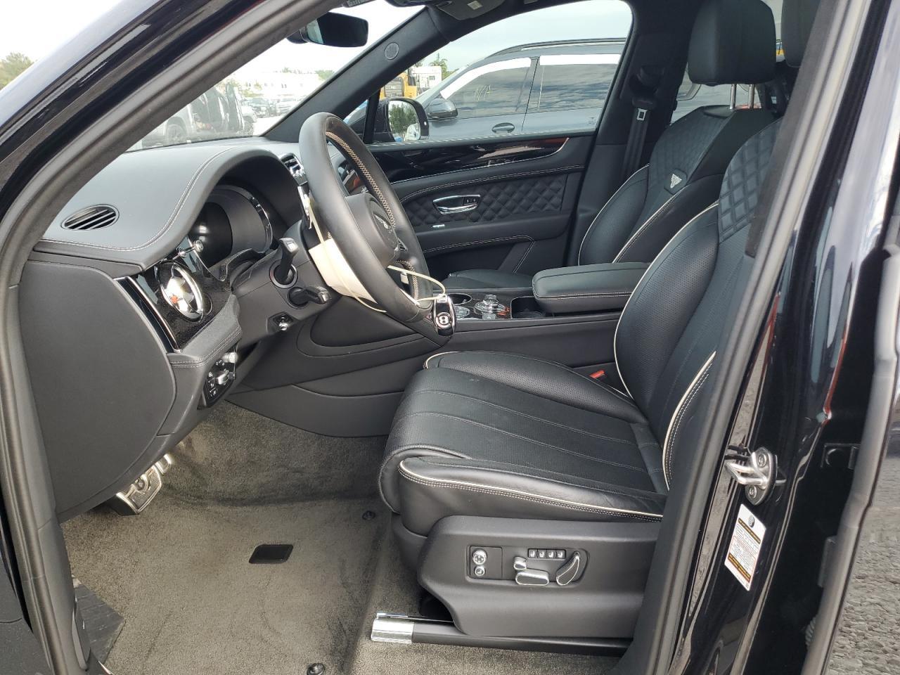 2023 Bentley Bentayga - Фото 7