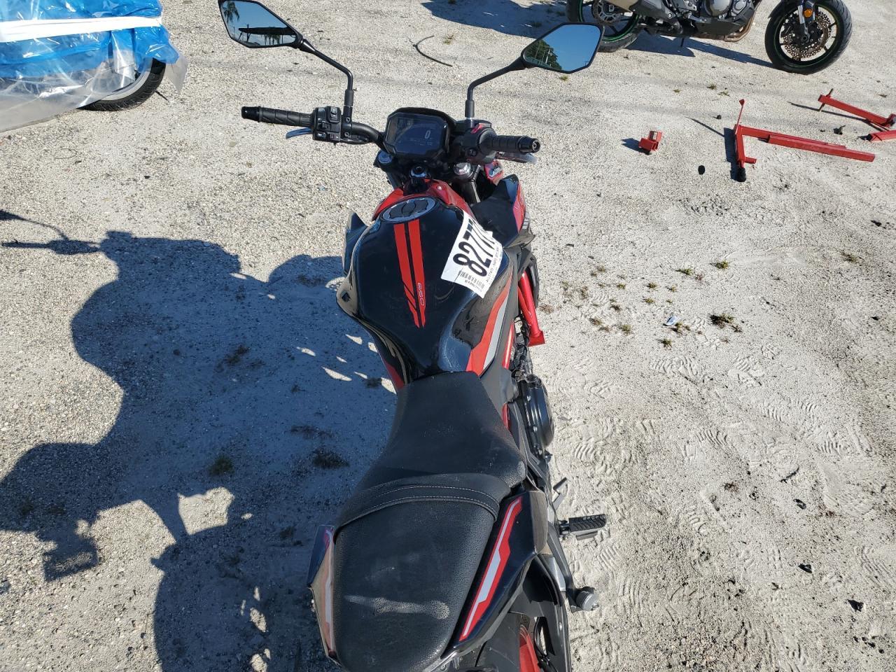 2024 Kawasaki Er650 N - Image 6