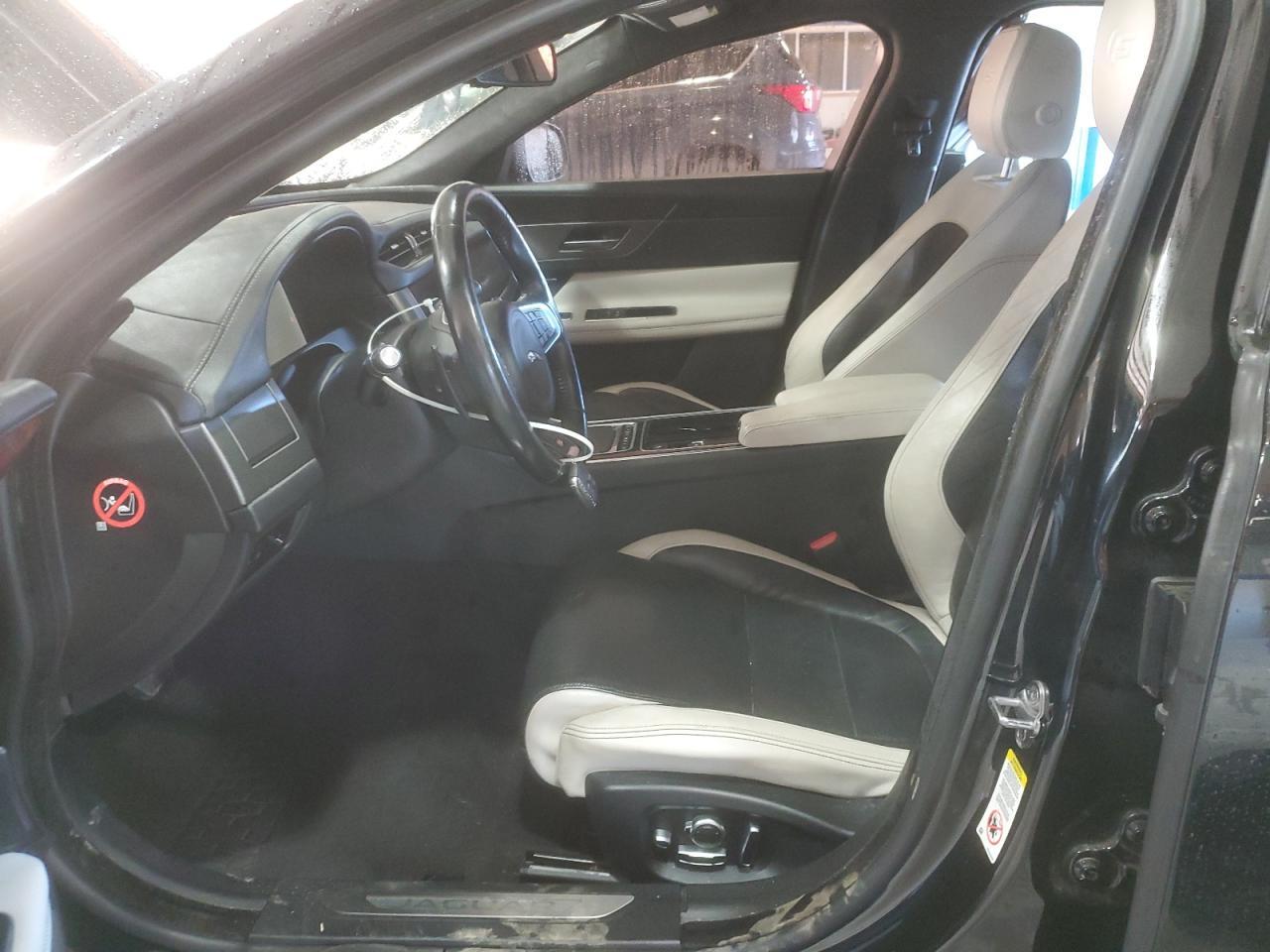 2016 Jaguar Xf S - Фото 7