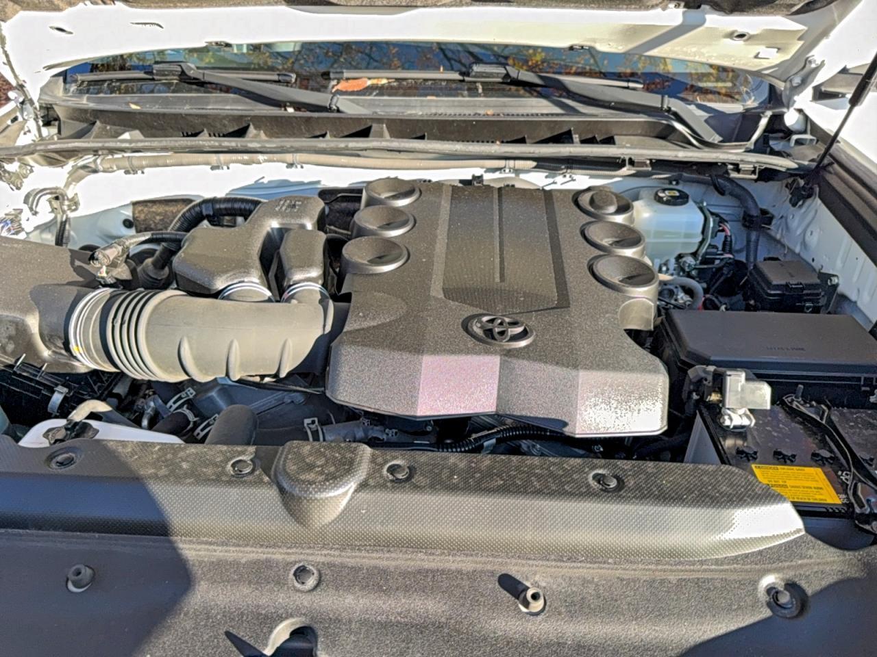 2022 Toyota 4Runner Sr5/Sr5 Premium - Image 7