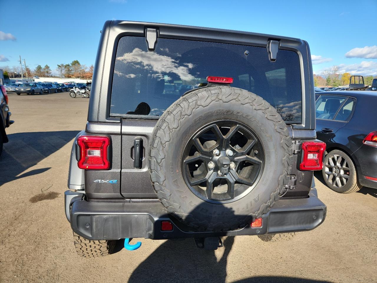 2024 Jeep Wrangler 4Xe - Image 6