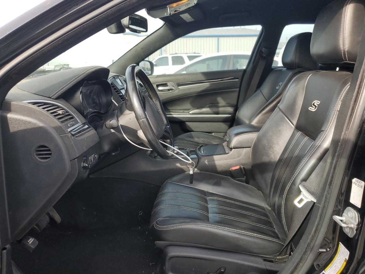 2019 Chrysler 300 S - Фото 7