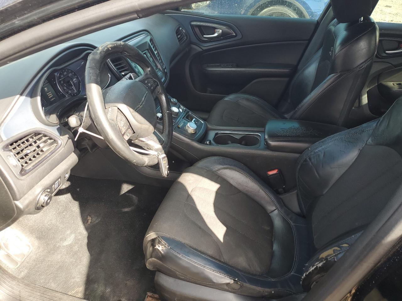 2015 Chrysler 200 S - Фото 7