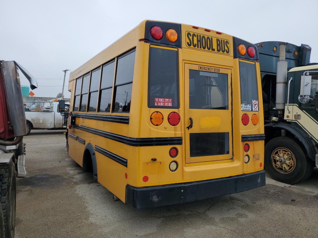 2013 Chevrolet Micro Bird G3500 - School Bus - Image 2