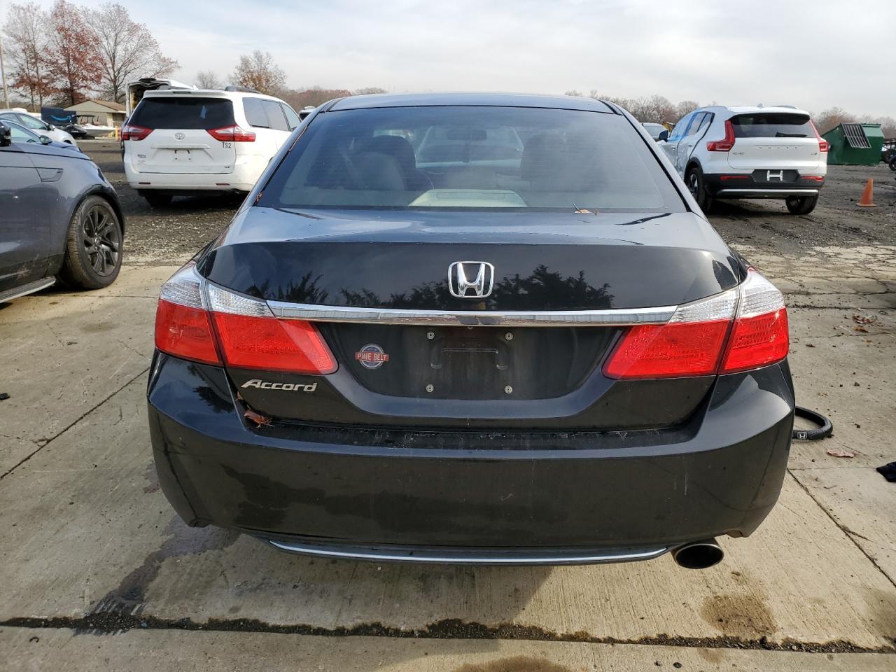 2015 Honda Accord Lx - Image 6