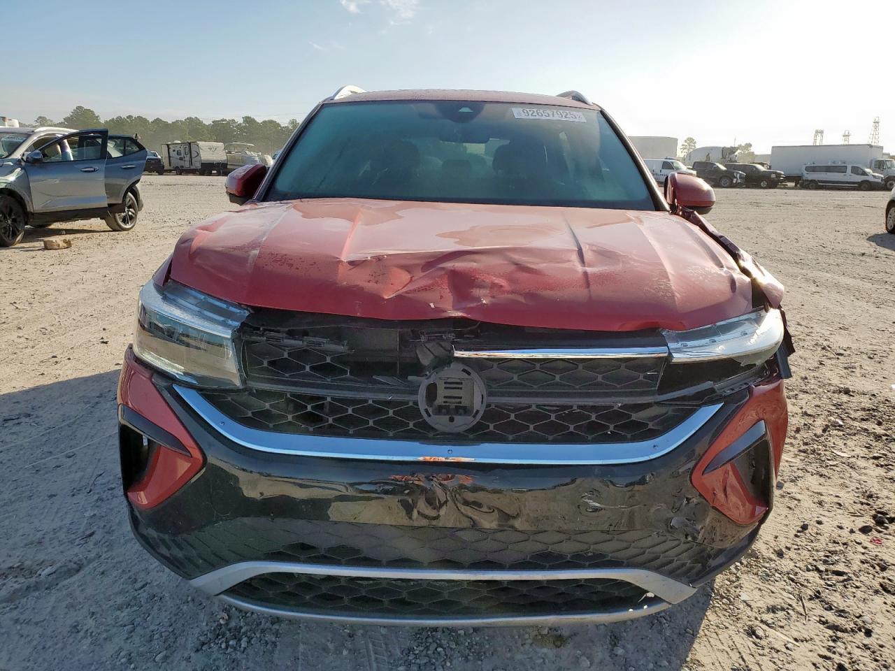 2024 Volkswagen Taos Se - Image 5