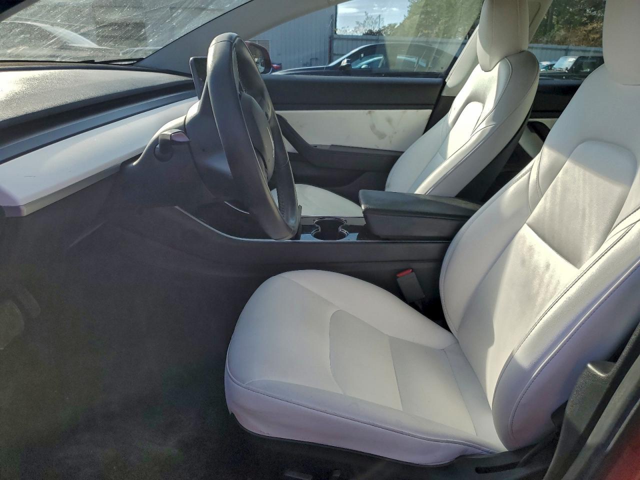 2019 Tesla Model 3 - Фото 7