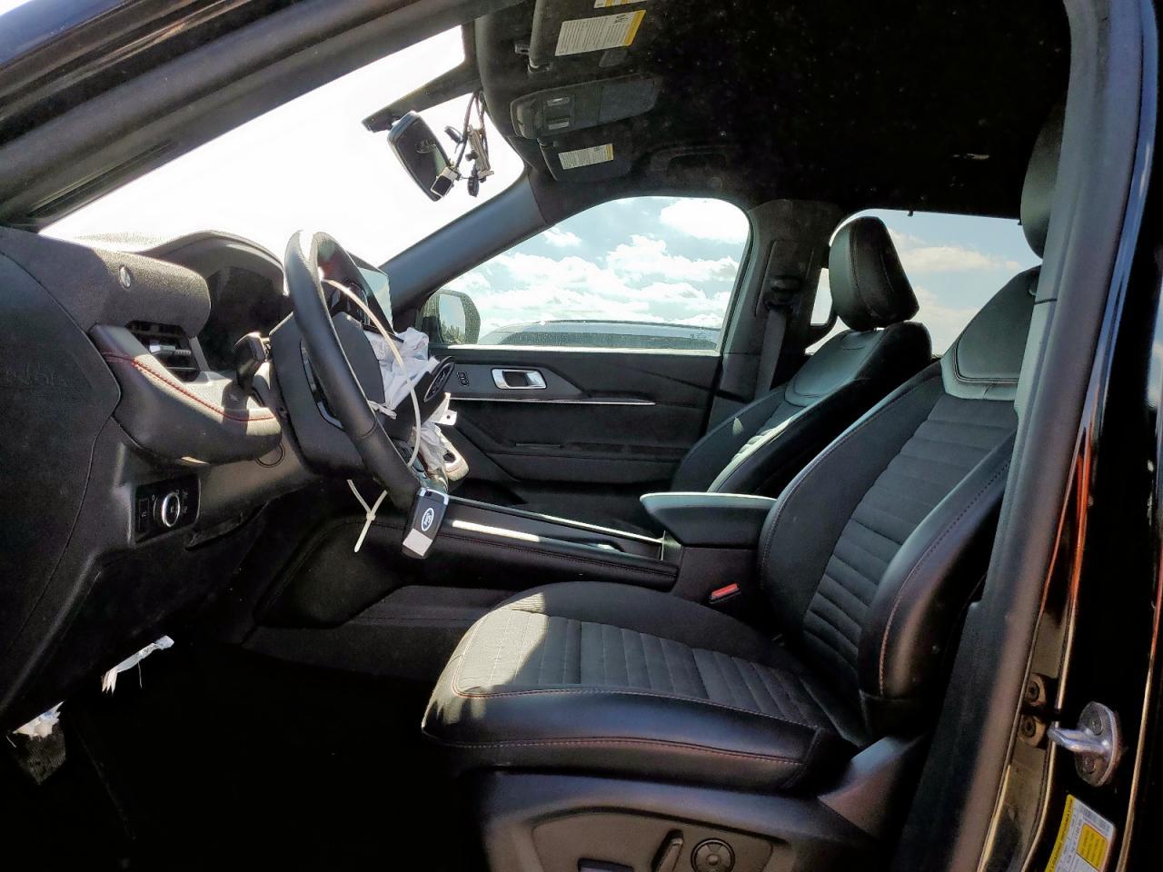 2025 Ford Explorer St-Line - Фото 7