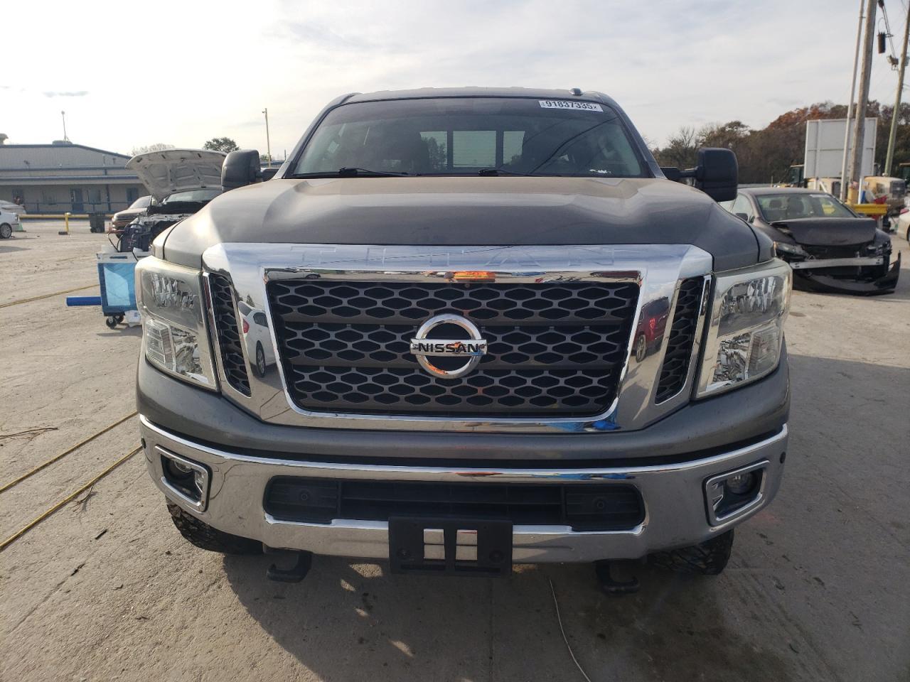 2016 Nissan Titan Xd Sl - Image 5