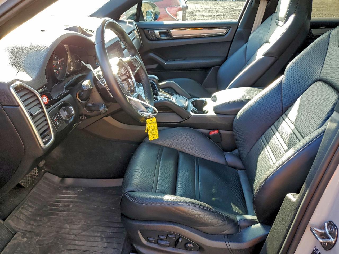 2022 Porsche Cayenne Coupe - Фото 7