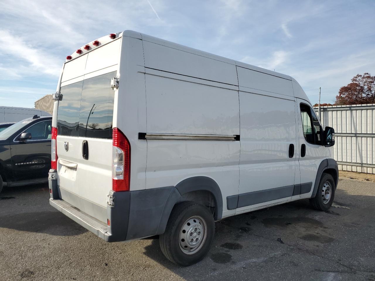 2014 Ram Promaster 2500 Delivery Van - Фото 3