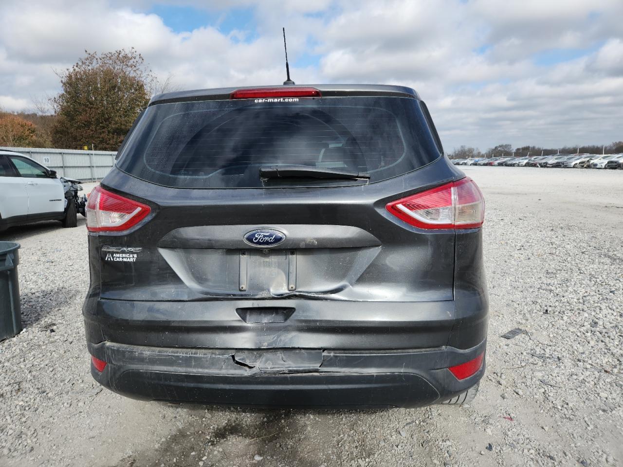 2015 Ford Escape S - Image 6