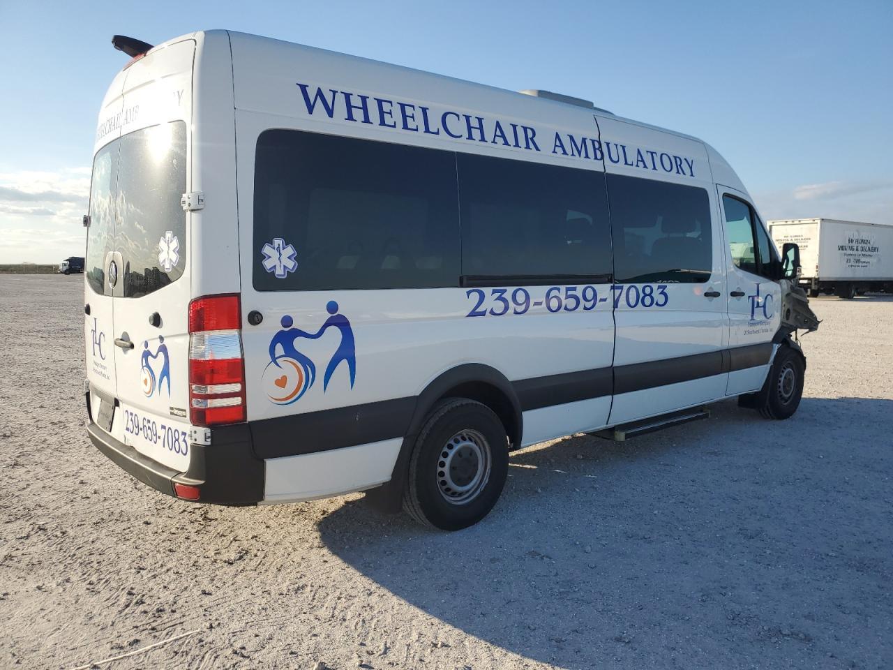 2016 Mercedes-Benz Sprinter 2500 - Фото 3
