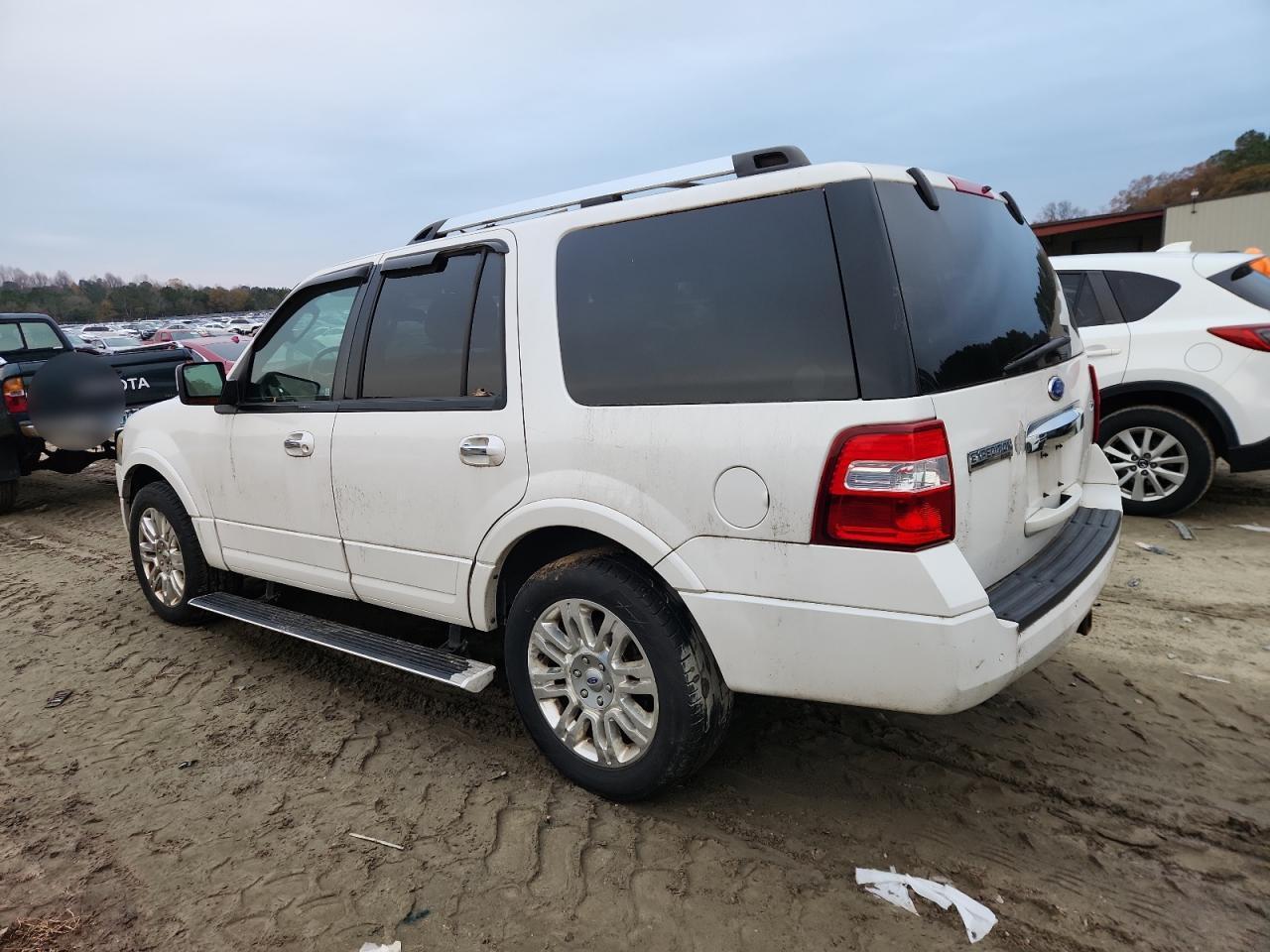 2011 Ford Expedition Limited - Фото 2