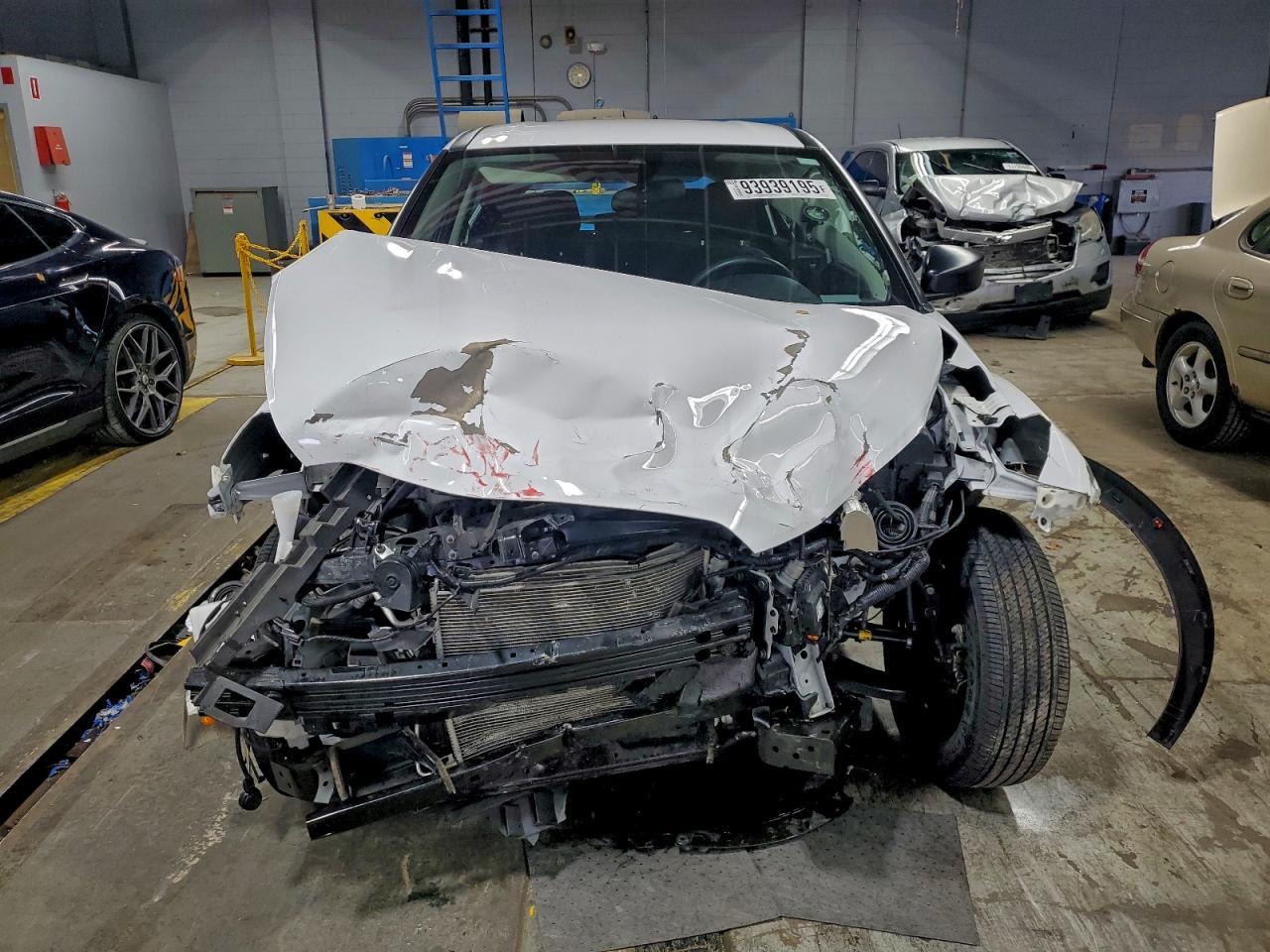 2023 Nissan Kicks S - Image 5