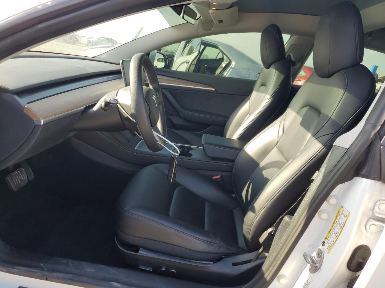 2021 Tesla Model 3 - Image 7