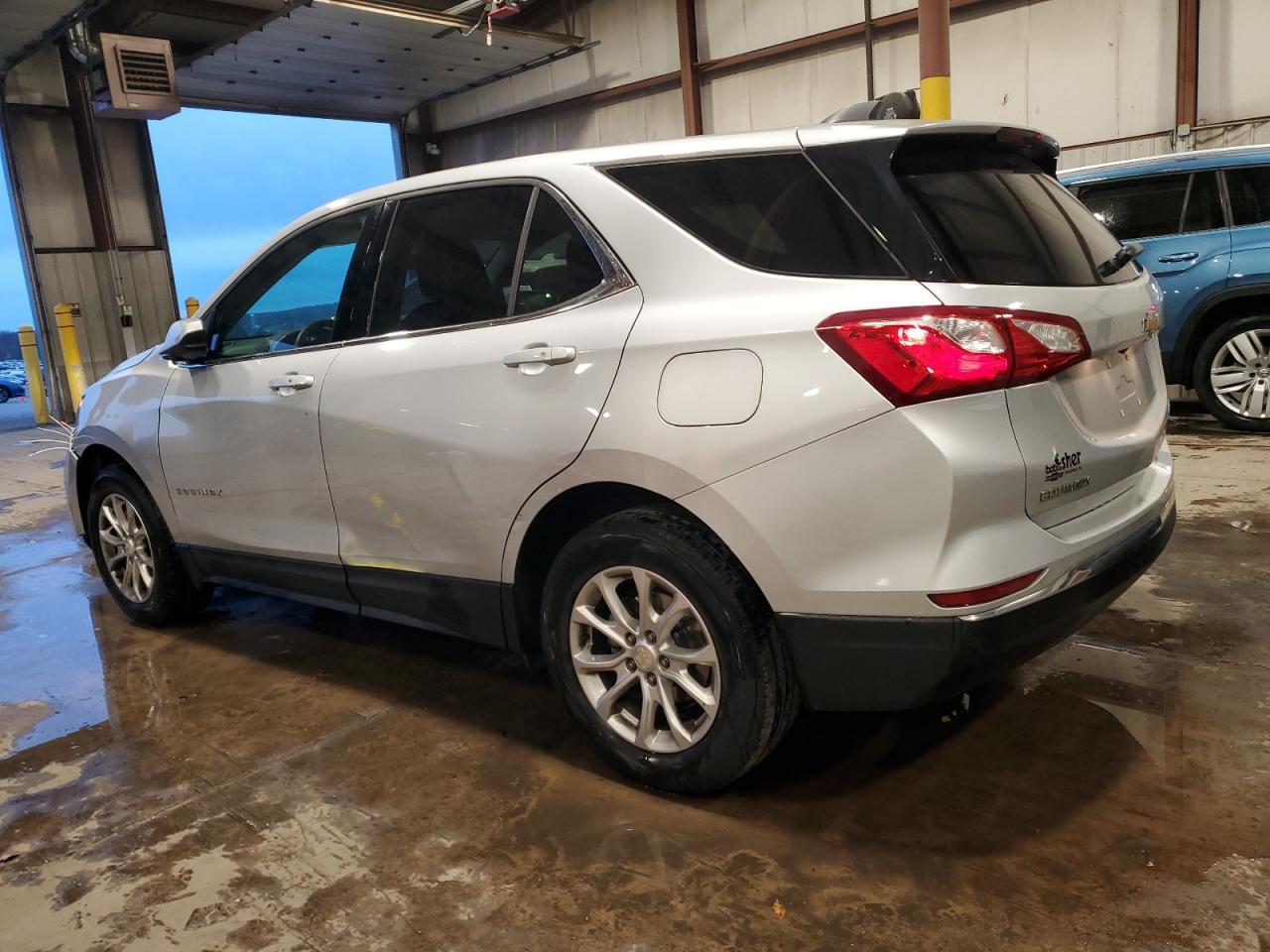 2018 Chevrolet Equinox Lt - Фото 2