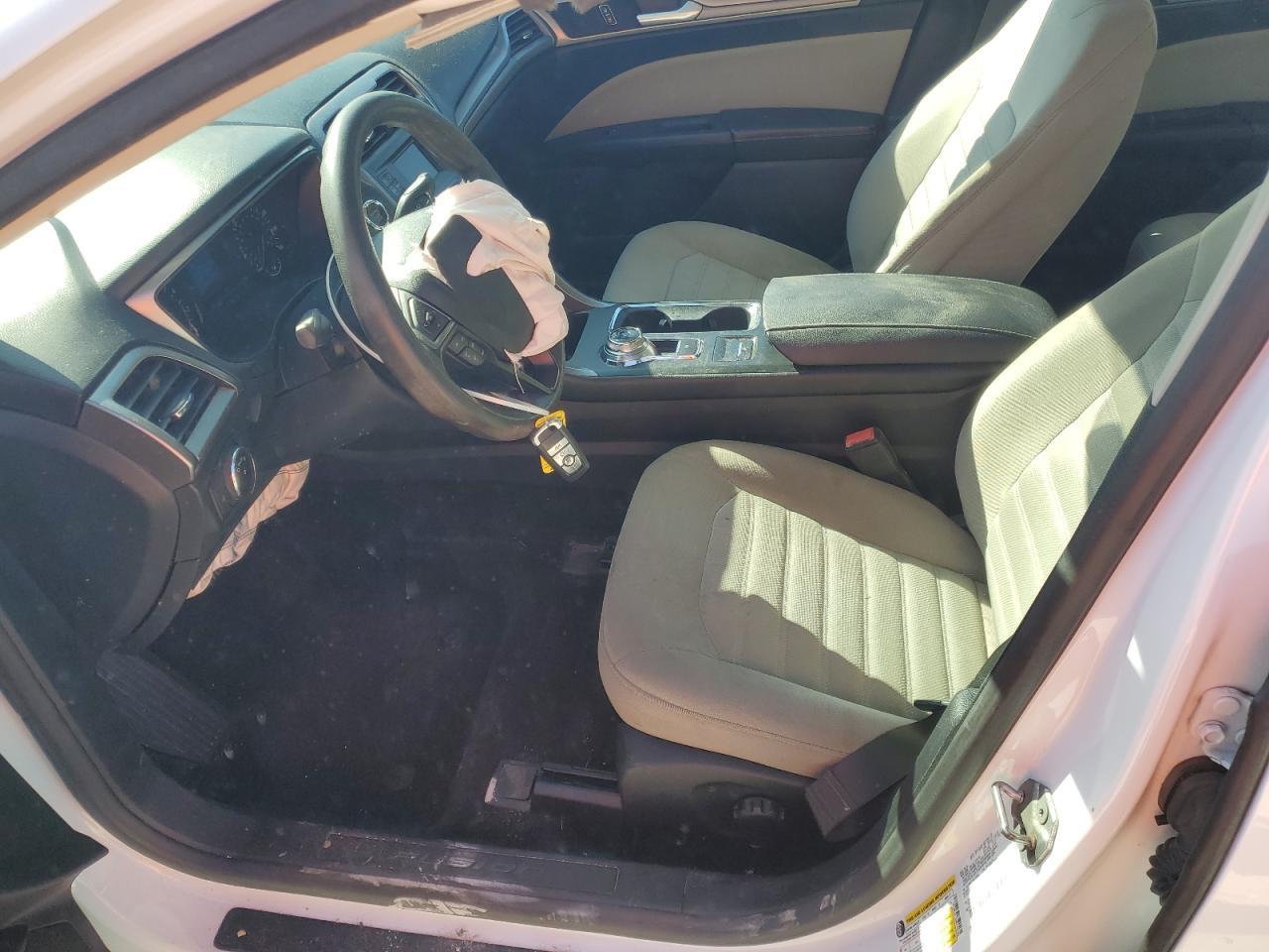 2017 Ford Fusion S - Image 7