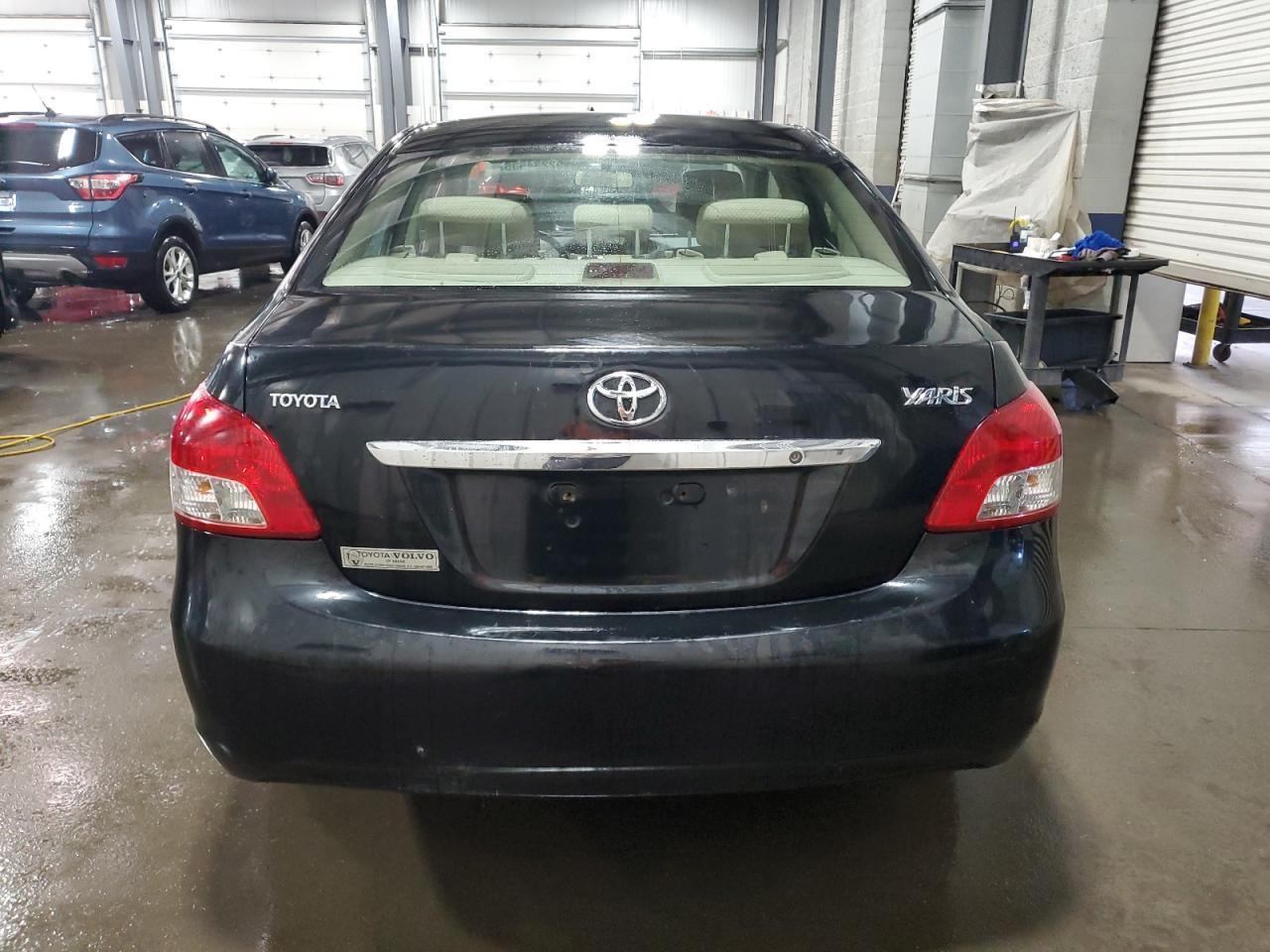 2008 Toyota Yaris Base - Фото 6