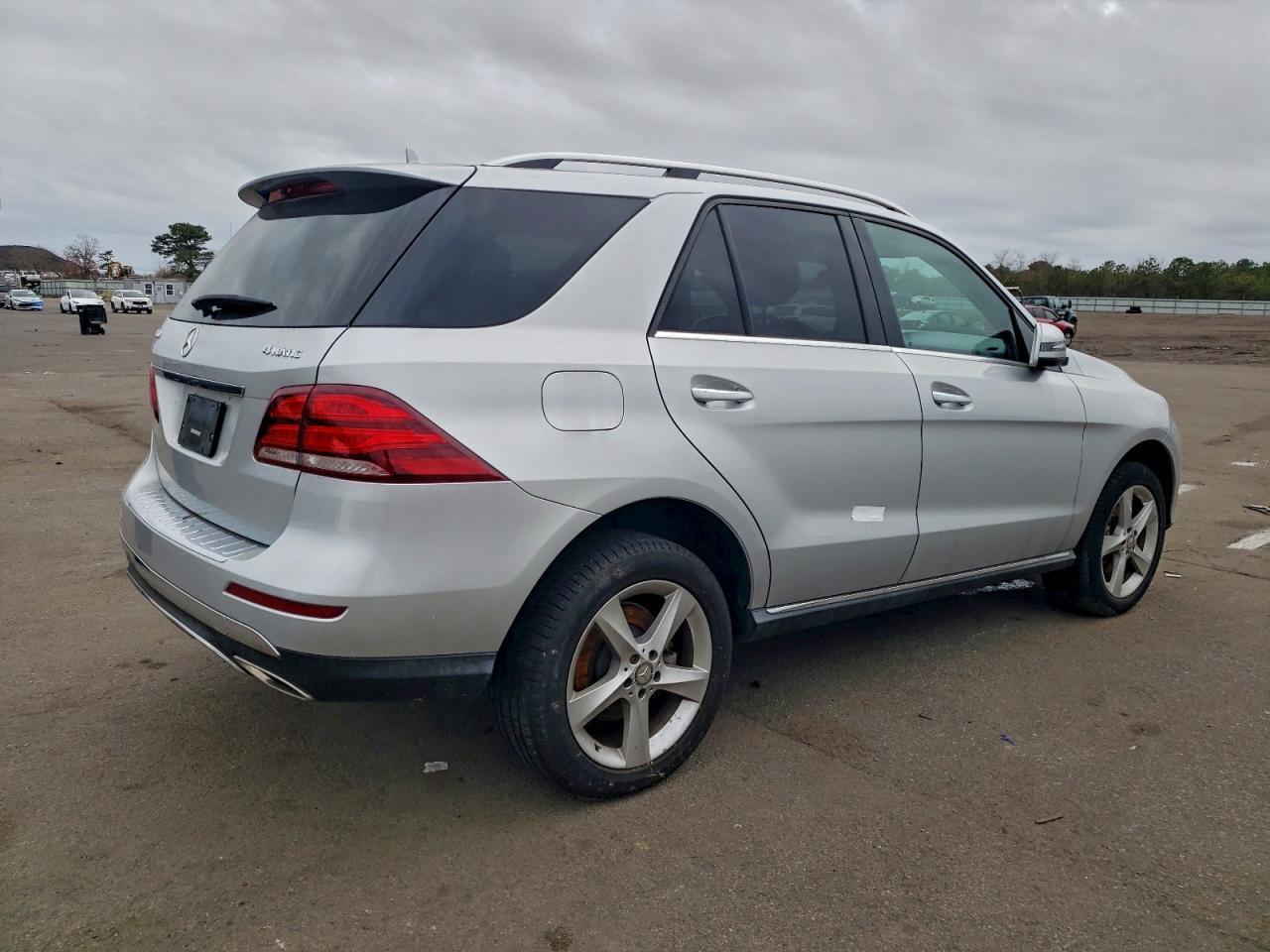 2016 Mercedes-Benz Gle 350 4Matic - Фото 3
