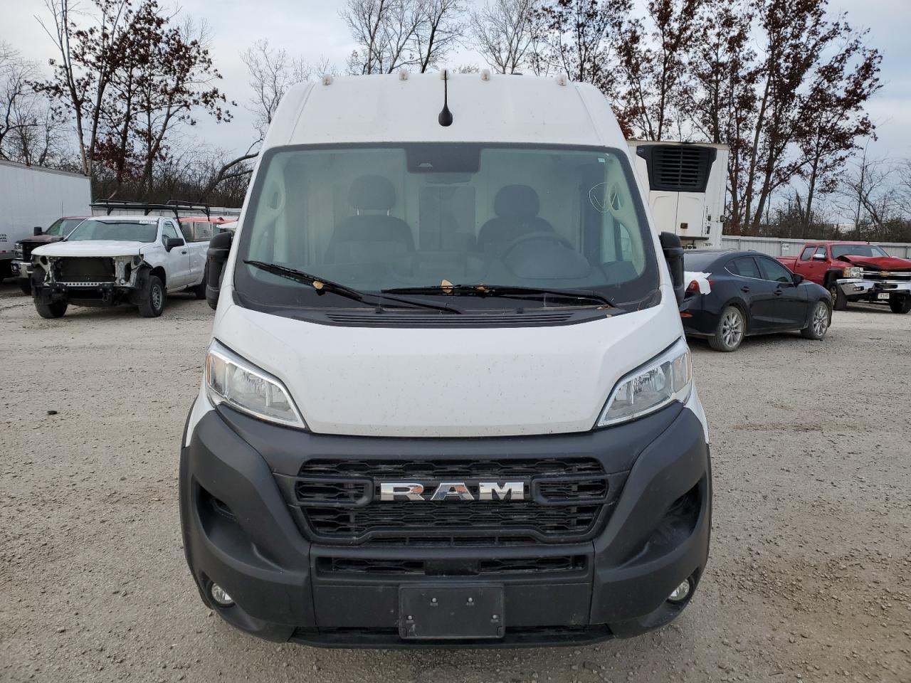 2023 Ram Promaster 2500 Delivery Van - Фото 5