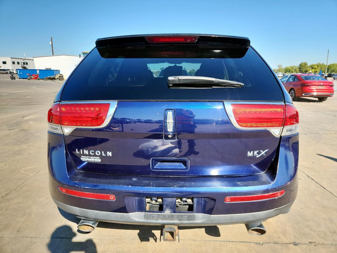 2011 Lincoln Townhouse Mkx - Image 6