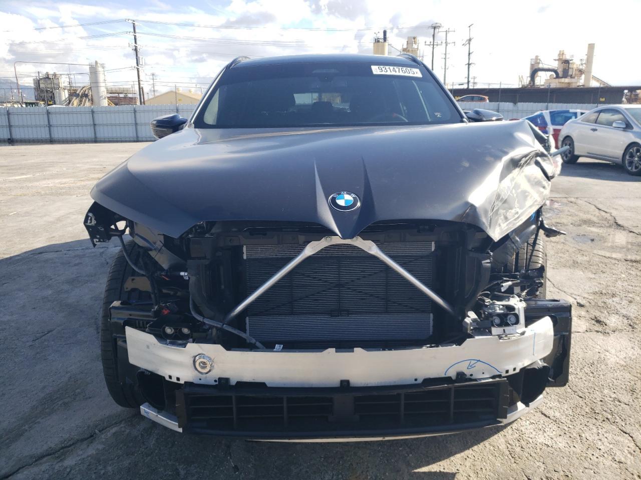 2026 BMW X3 M50 - Фото 5