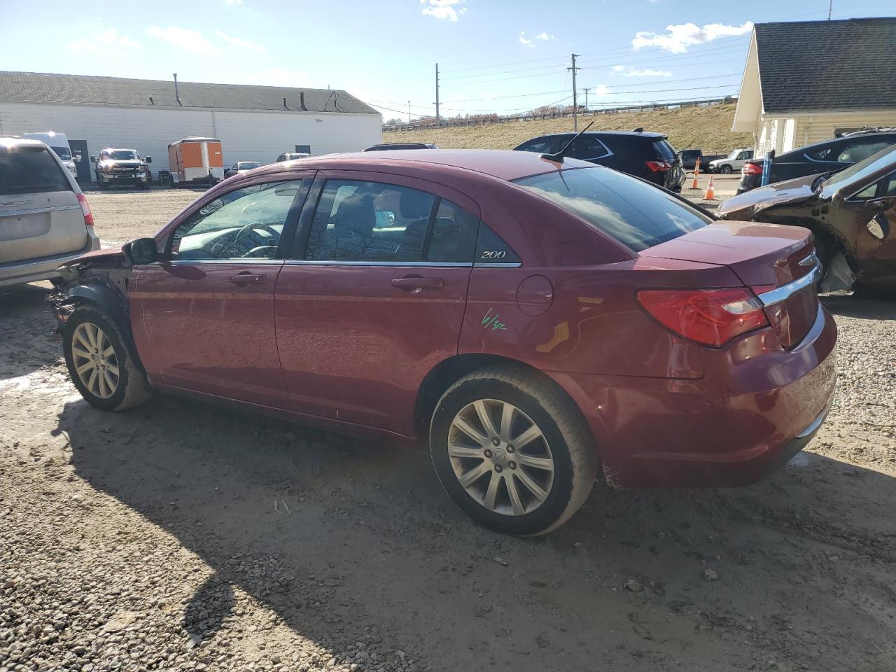 2012 Chrysler 200 Touring - Image 2